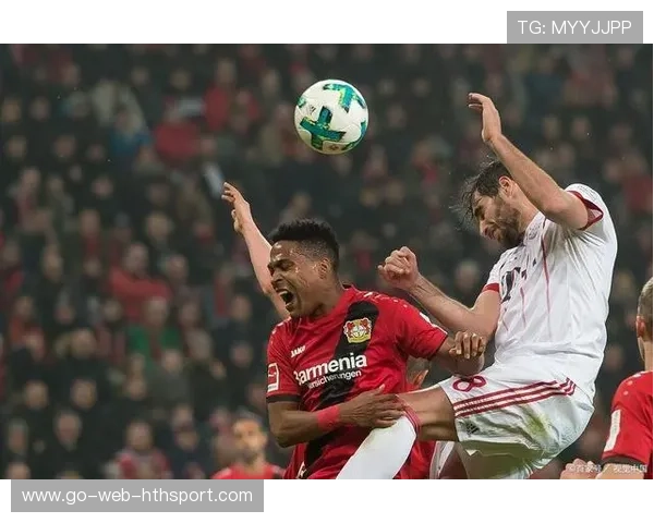 奥格斯堡汉堡攻防效率全方位比拼：气势与策略的精彩交锋