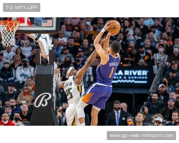 戴维传射建功助攻布雷默，单场奉献两次助攻获评全场最高分